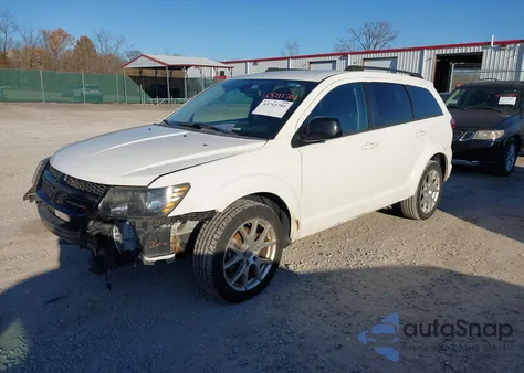 2018 Dodge Journey Sxt z USA, uszkodzony, nr VIN 3C4PDCBB7JT381420